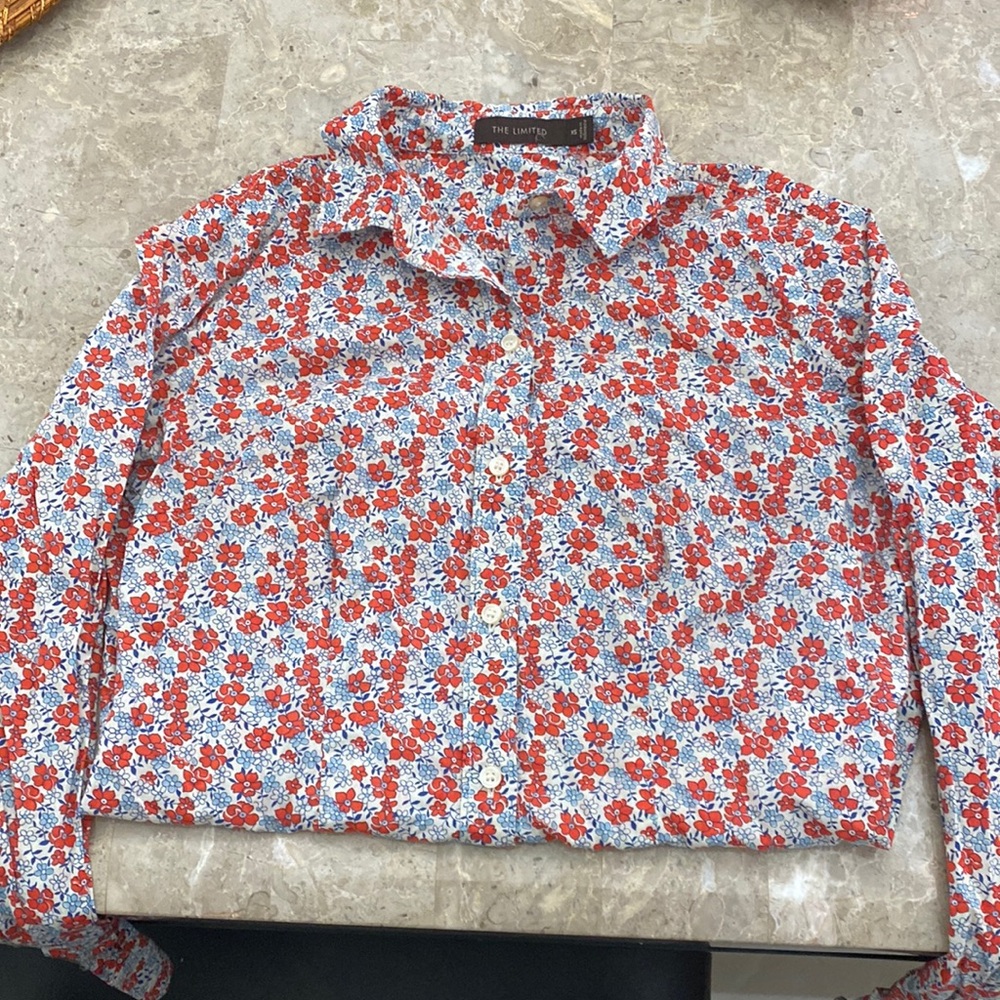 The Limited Red/Orange Floral Long Sleeve Button Down XS